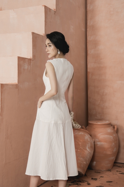 White Lady Dress
